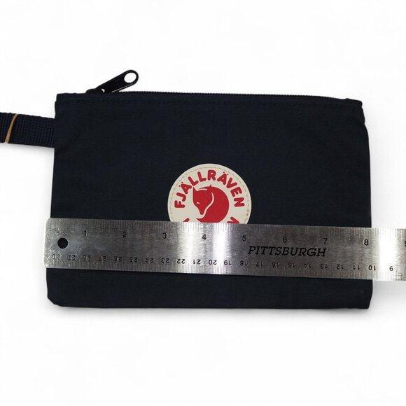 Fjallraven Kanken Gear Pocket "Navy - 560" 25863sms - Picture 7 of 8